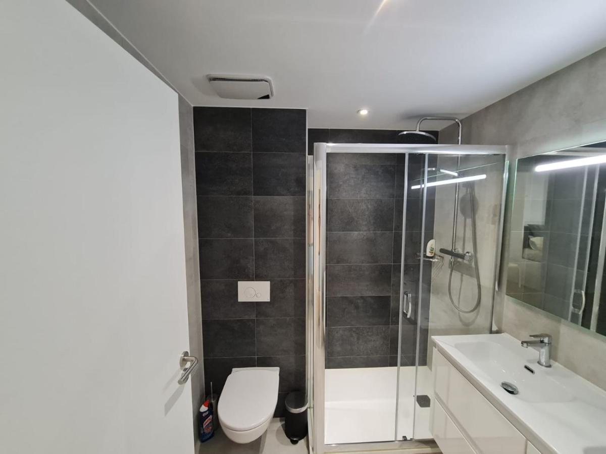 E1 Apartment High Level Sea View Gibraltar Bagian luar foto