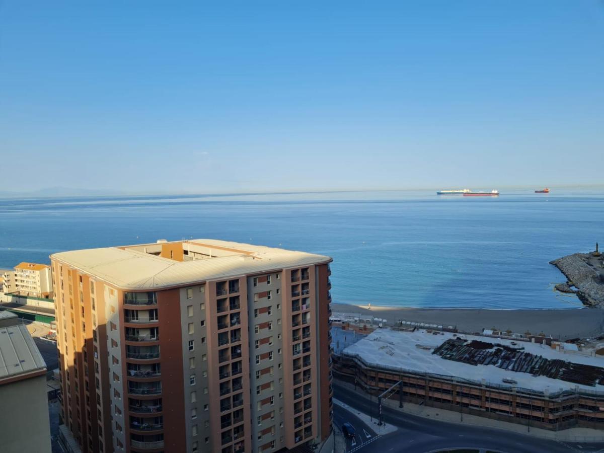 E1 Apartment High Level Sea View Gibraltar Bagian luar foto