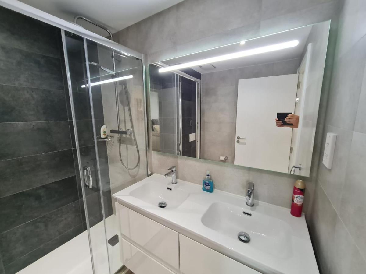 E1 Apartment High Level Sea View Gibraltar Bagian luar foto