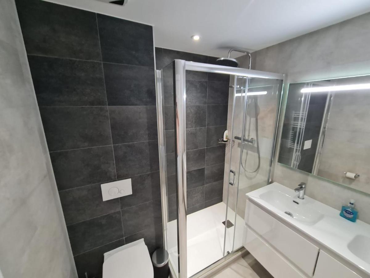 E1 Apartment High Level Sea View Gibraltar Bagian luar foto